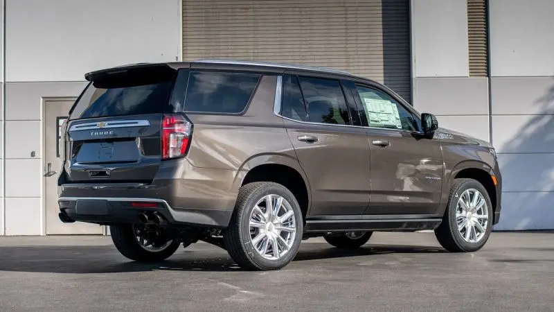 Borla 21-22 Chevy Tahoe 5.3L V8 2/4Wd 4Dr 3In/2.75In S-Type Cat-Back Exhaust W/ Black Chrome Tips 2