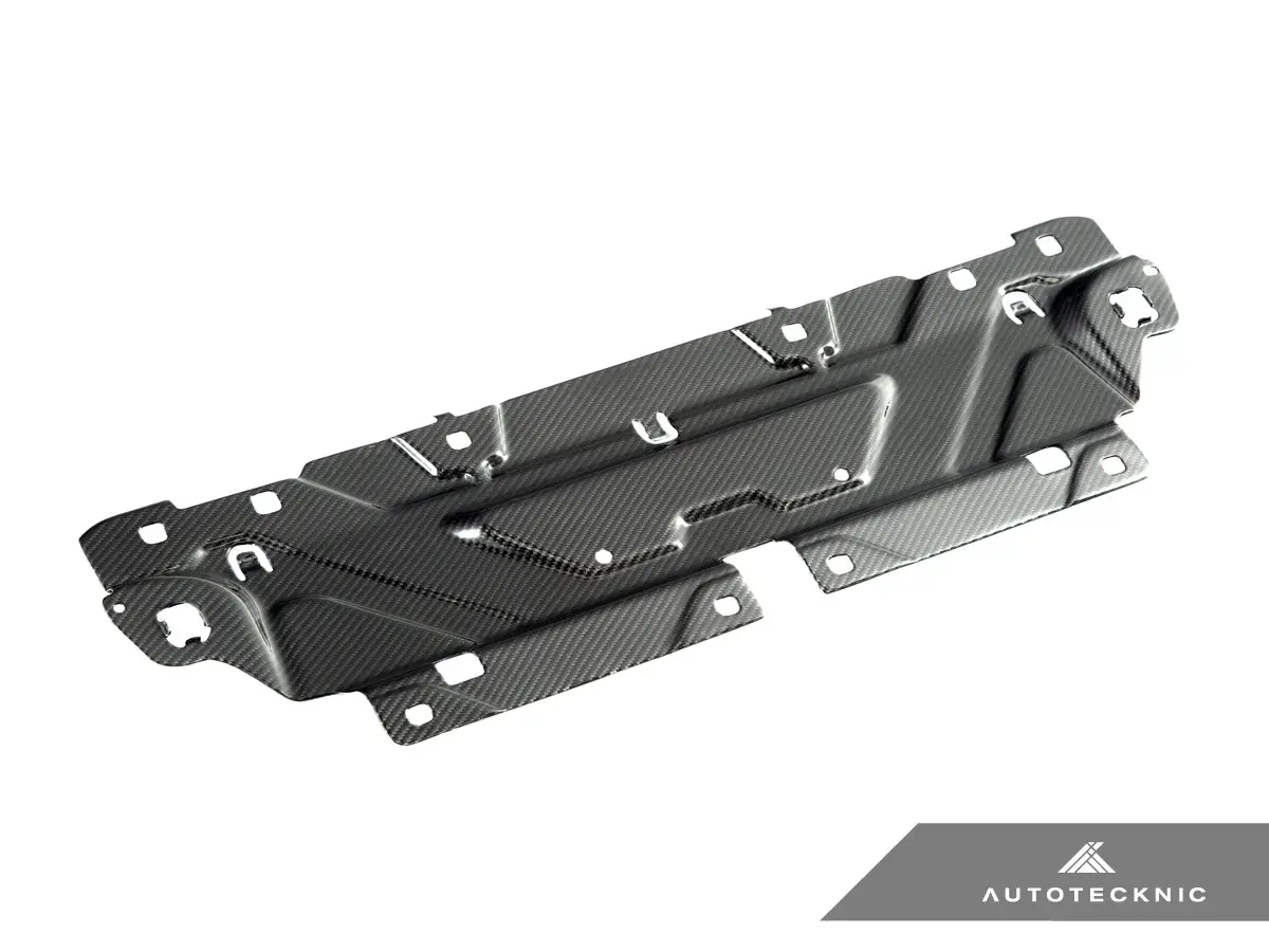 Autotecknic Dry Carbon Fiber Cooling Shroud - G20 3-Series 1