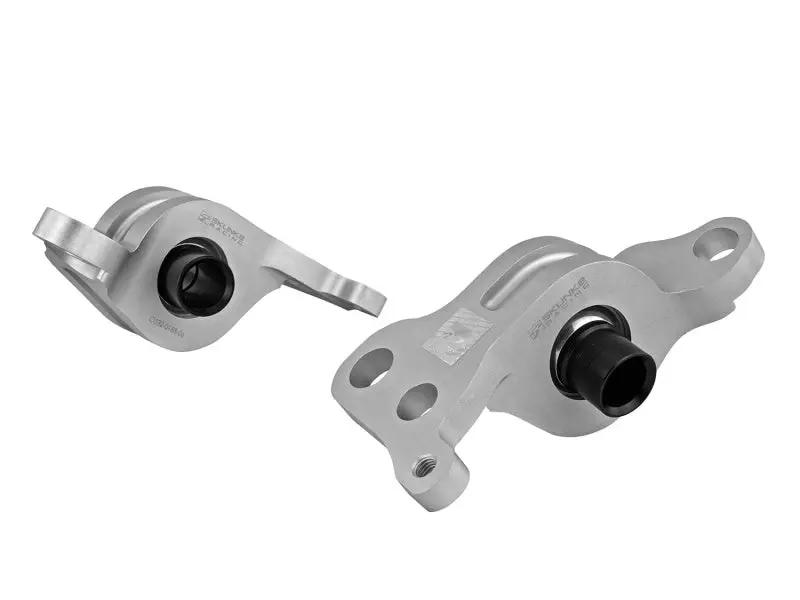 Skunk2 94-01 Acura Integra Black Anodized Billet Aluminum Body W/ Spherical Compliance Bearing 1