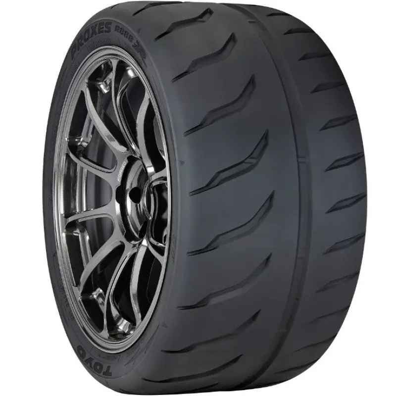 Toyo Proxes R888R High-Performance Track Tire – 225/50Zr15 91W 1
