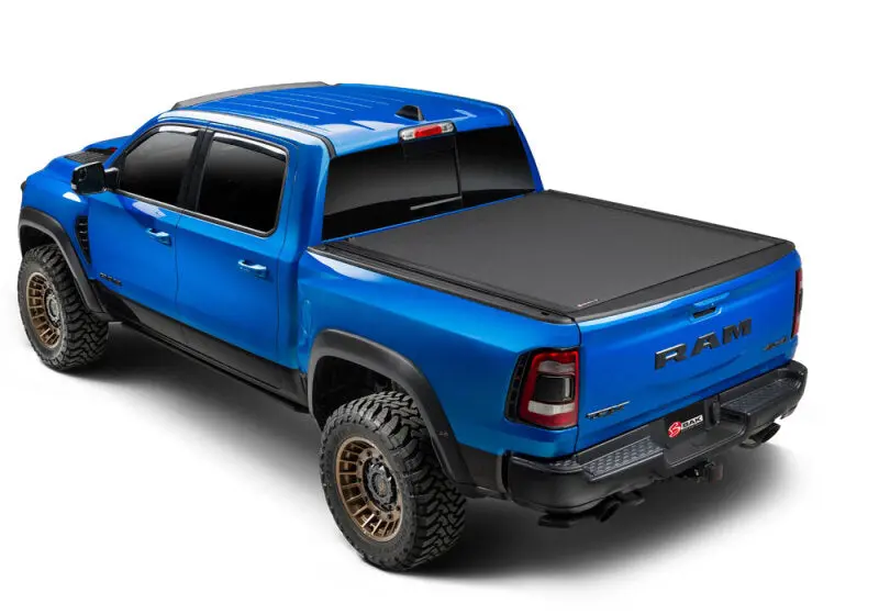 Bak Revolver X4Ts Tonneau Cover For 2020–2024 Gm Silverado/Sierra 2500Hd & 3500Hd With 8.2-Foot Bed 1