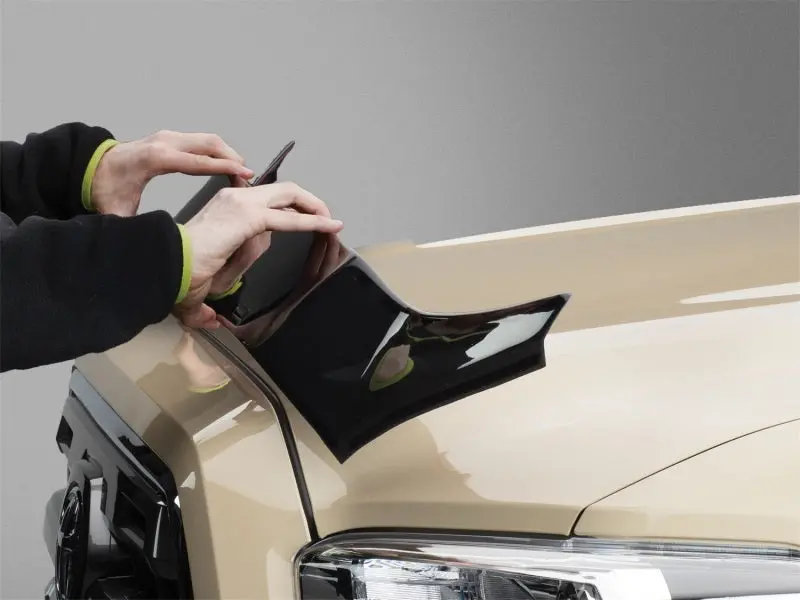 Weathertech Hood Protector For 2010+ Cadillac Srx – Matte Black 1